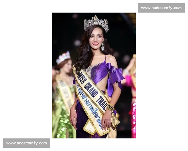 从泳池到王冠：夏琳王妃的朋克蜕变与权力博弈